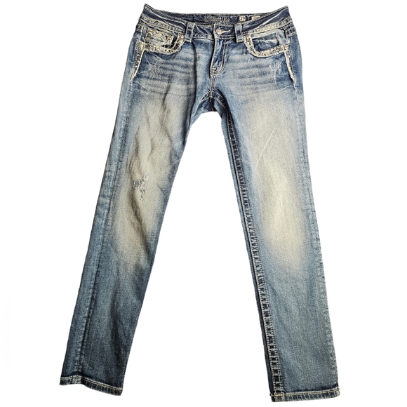 Miss Me Distressed Whiskered Signature Skinny Jeans EUC - Picture 2 of 16